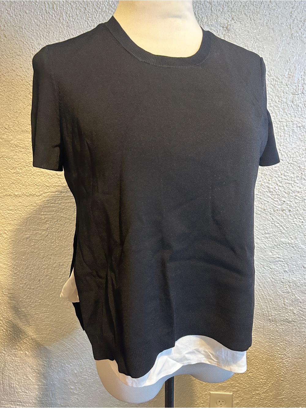 ALICE + OLIVIA Layered Short-Sleeve Top